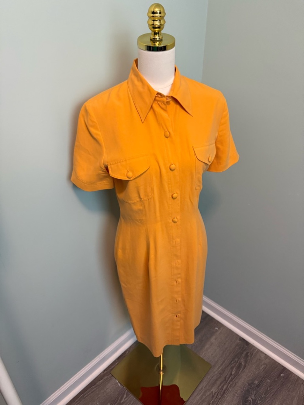 VTG‎ Tess 100% Pure Silk Safari Shirt Dress Mustard 90s Quiet Luxury Size 4